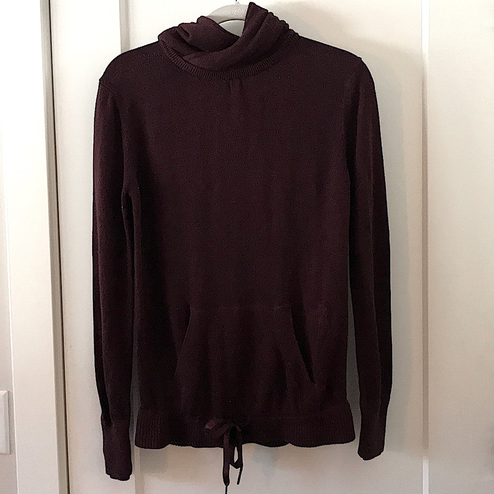 Lululemon Pullover